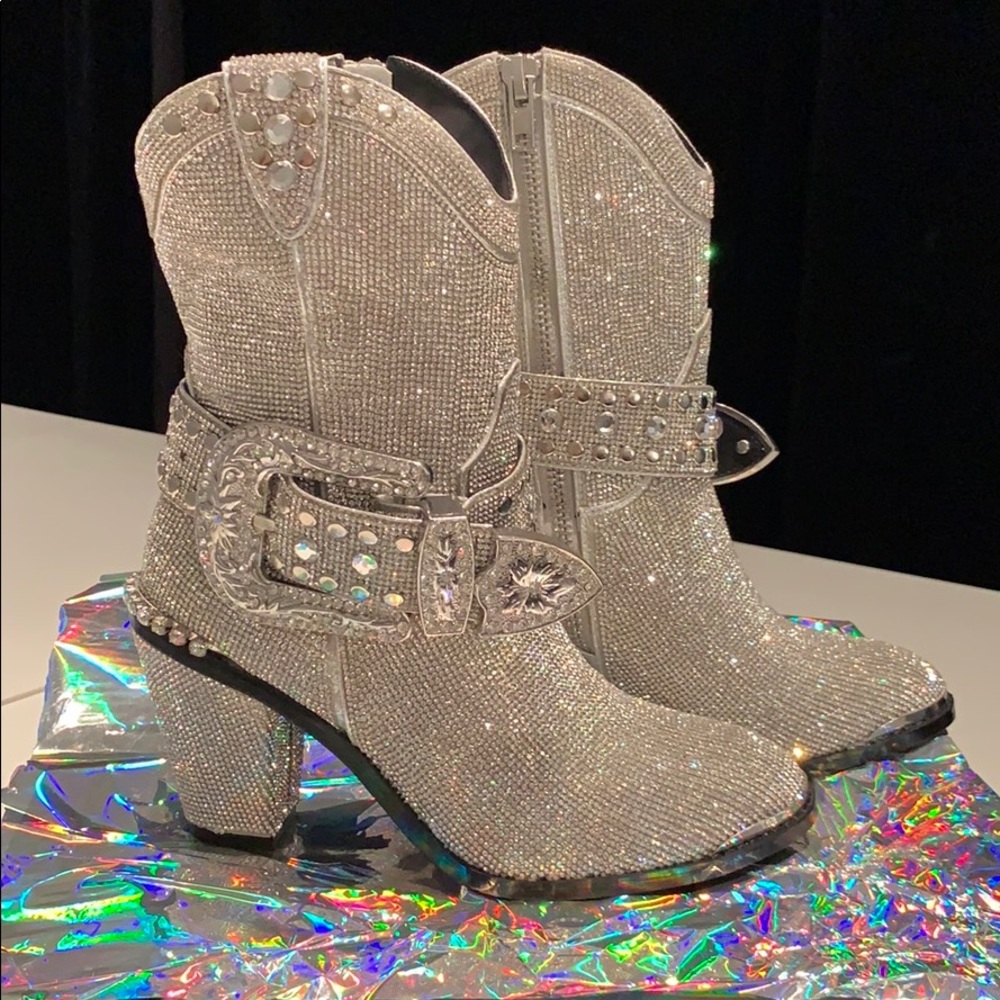 Dolls Kill Icy Sheriff Shine Cowboy Boots w/ Tote